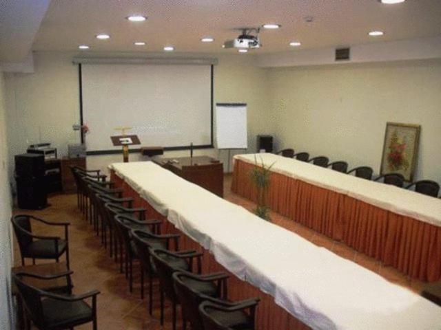 Ξενοδοχείο Μαγκιωση Neraïdochóri Dış mekan fotoğraf
