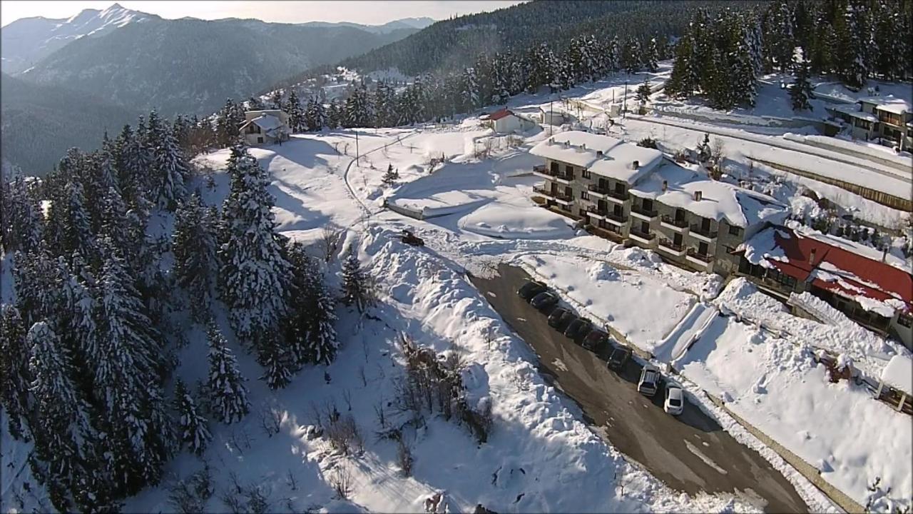 Ξενοδοχείο Μαγκιωση Neraïdochóri Dış mekan fotoğraf